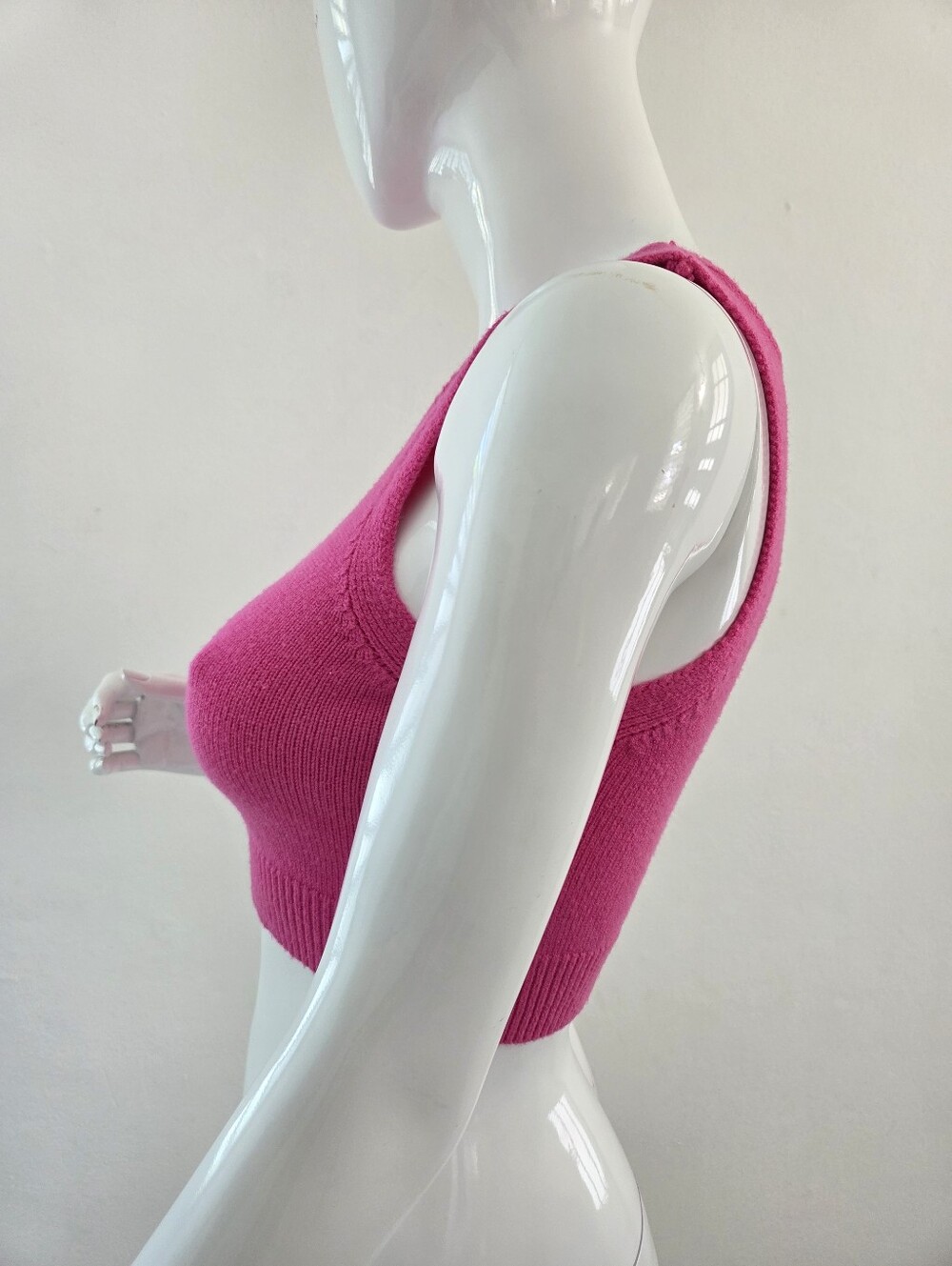 Hot Pink Knit Sleeveless Crop Top Vest Size Small - Picture 9 of 14
